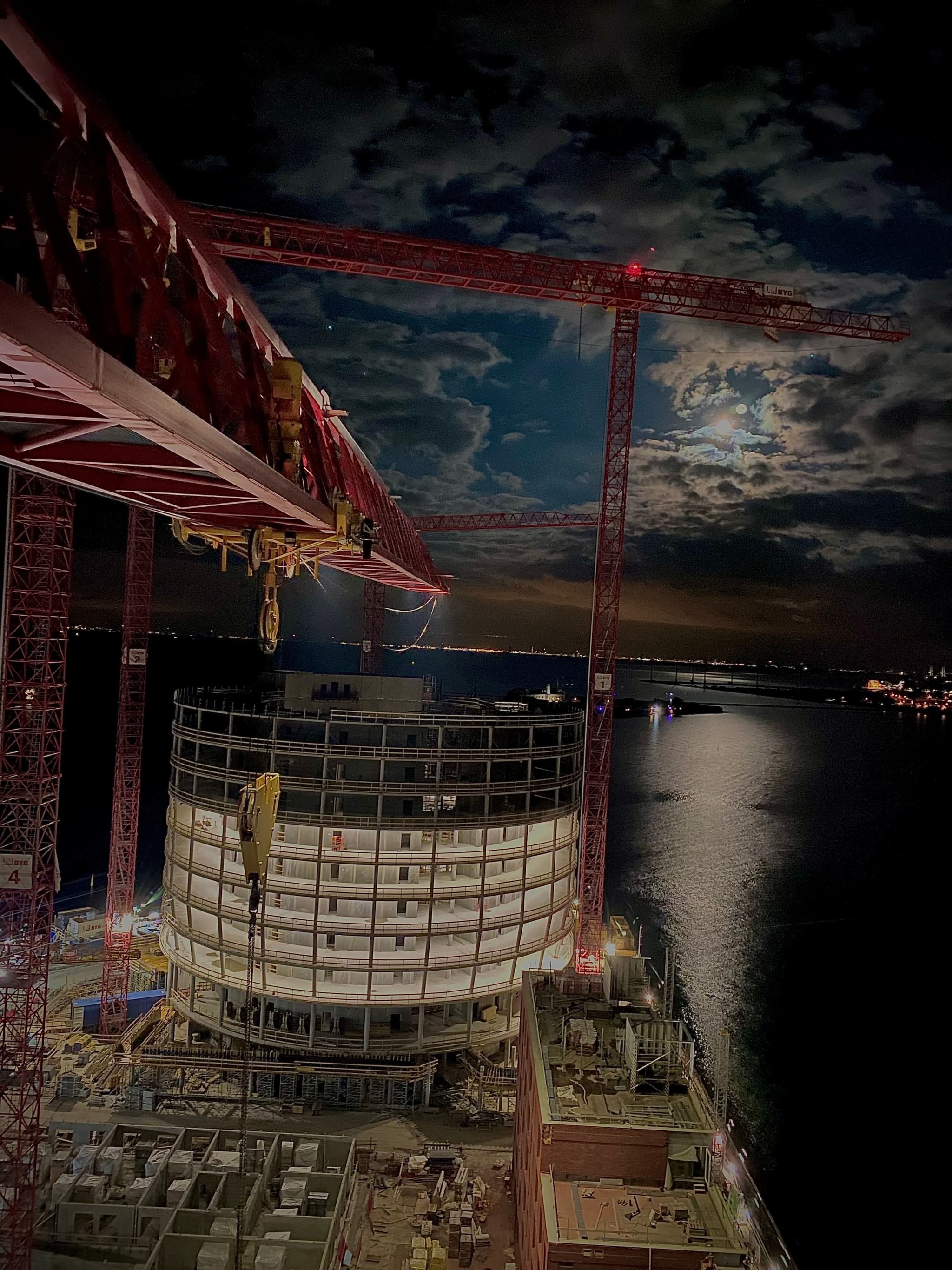 Redmolen, Nordhavn,  — KSR Cranes