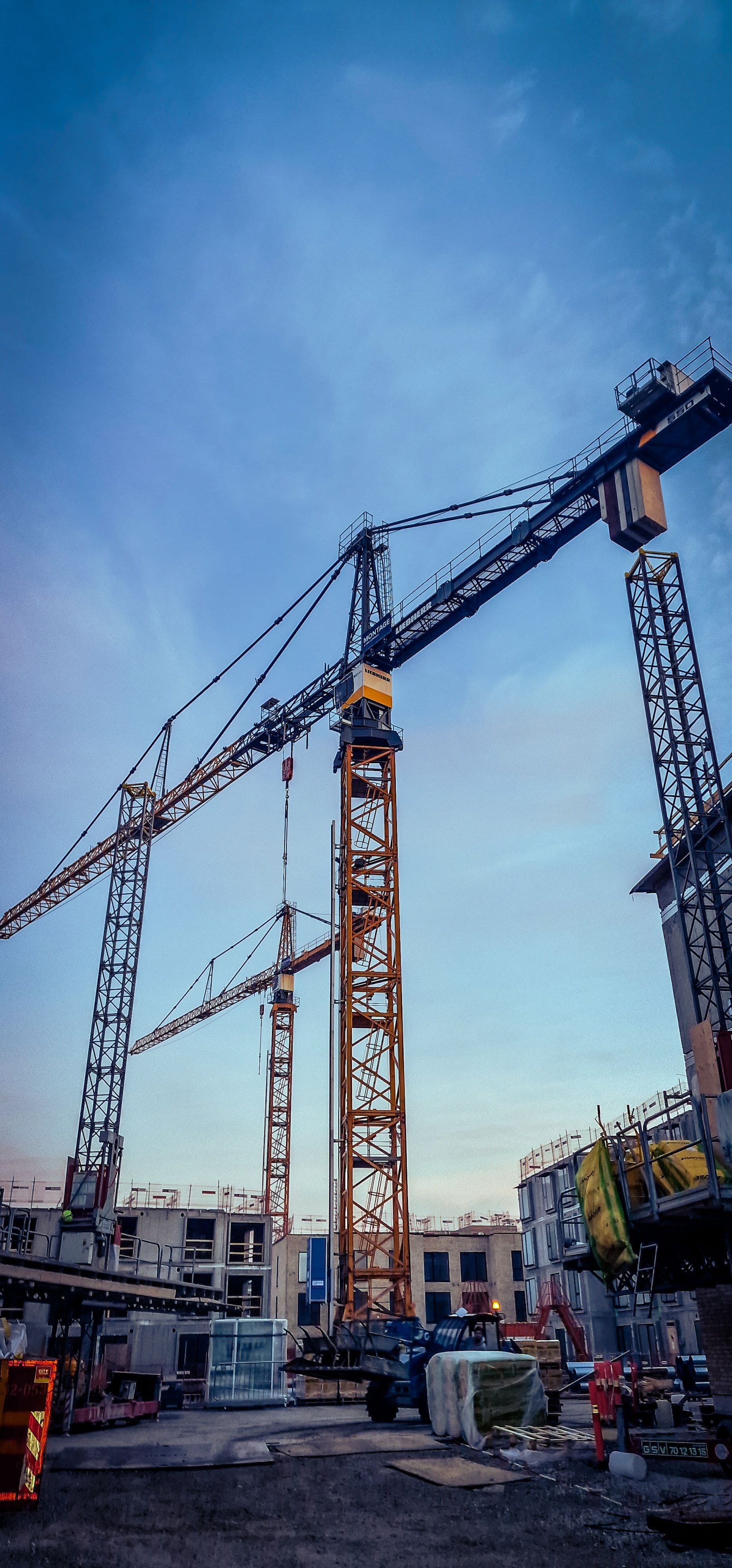 Grandskoven, Glostrup,  — KSR Cranes